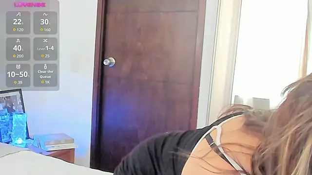 V monse online show from 03-18-26, 04:54