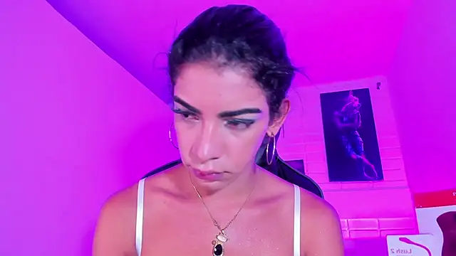 Alahia Rodriguez online show from 02-05-25, 02:05