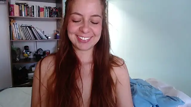Snapshot of violetapeter_1 chatting on 09-25-25, 08:56 violetapeter 1 online show from 09-25-25, 08:56