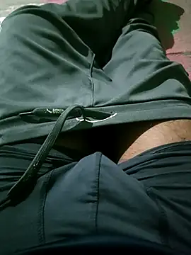 Snapshot of samlord261 chatting on 10-04-25, 05:00 samlord261 online show from 10-04-25, 05:00