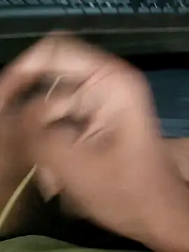 Snapshot of samlord261 chatting on 10-28-25, 07:45 samlord261 online show from 10-28-25, 07:45