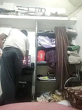 Snapshot of samlord261 chatting on 10-30-25, 06:59 samlord261 online show from 10-30-25, 06:59