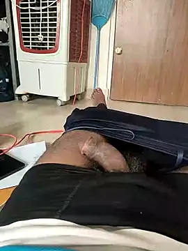 Snapshot of samlord261 chatting on 12-05-25, 09:40 samlord261 online show from 12-05-25, 09:40