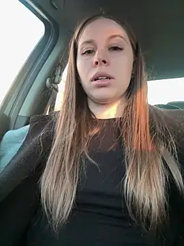 MilissaSee online show from 02-18-25, 01:55