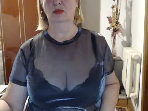 Secretfox online show from 10-03-25, 03:20