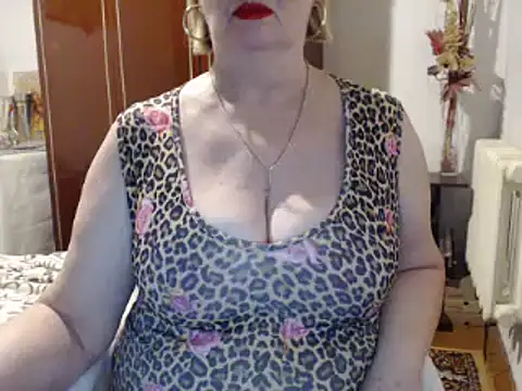 Secretfox online show from 02-20-26, 07:21