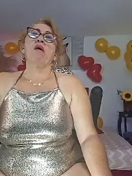 evelin hott online show from 01-21-25, 03:59