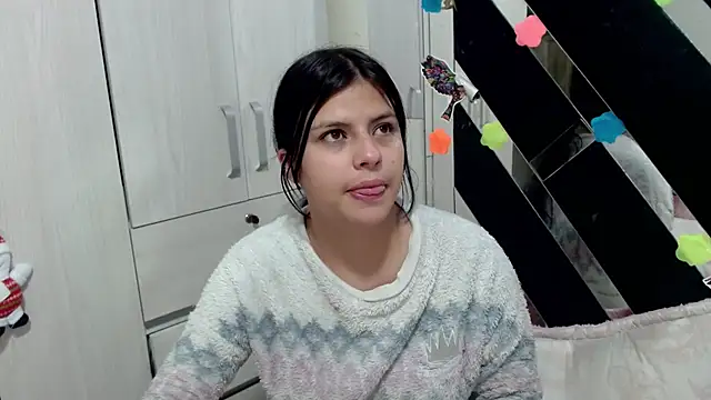 katery wok11 online show from 11-23-25, 07:24