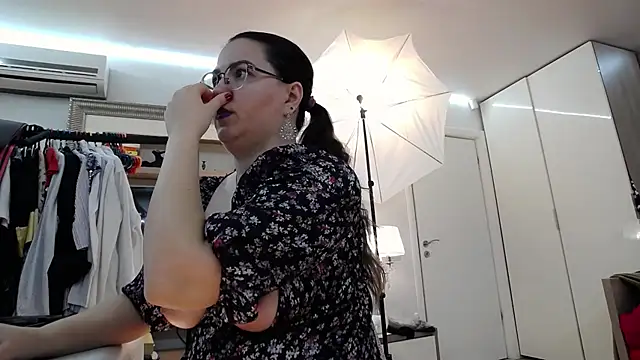 ILoveToFeelU online show from 03-17-25, 11:11