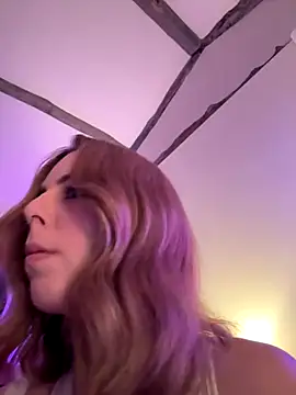 Mia Railey online show from 12-01-25, 10:15