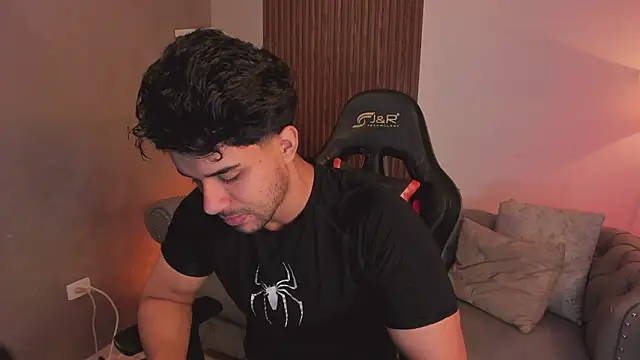 liam collins21 online show from 02-15-26, 11:41