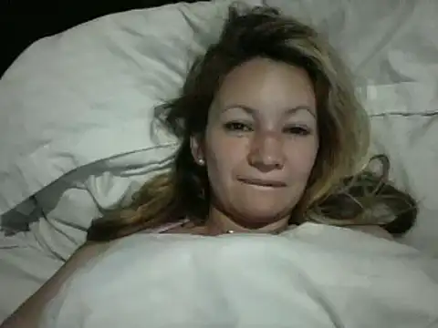 Snapshot of Paulita_x3 chatting on 10-18-25, 10:49 Paulita x3 online show from 10-18-25, 10:49