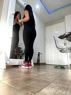 Lexa queen online show from 10-15-25, 10:10