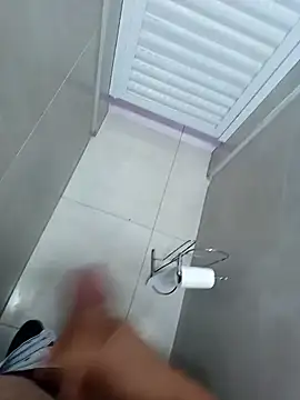 Snapshot of Brutao_ chatting on 09-30-25, 07:52 Brutao online show from 09-30-25, 07:52