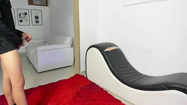 Snapshot of brutal_sex_room2 chatting on 02-16-25, 03:48 brutal sex room2 online show from 02-16-25, 03:48