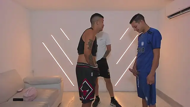 Snapshot of brutal_sex_room2 chatting on 10-10-25, 12:37 brutal sex room2 online show from 10-10-25, 12:37