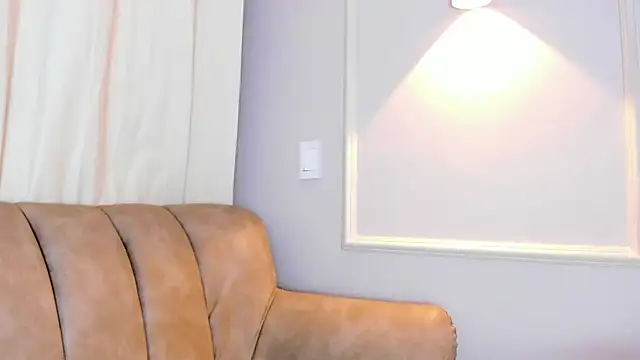 Lia walton online show from 03-01-25, 12:01