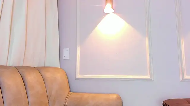 Lia walton online show from 12-20-25, 12:56