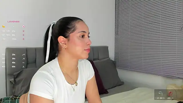 Gigi-bom online show from 10-04-25, 12:41