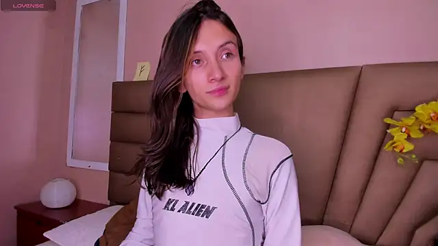 Feniix   online show from 10-21-25, 04:57