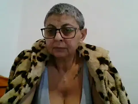 roseblak42 online show from 02-06-25, 02:26