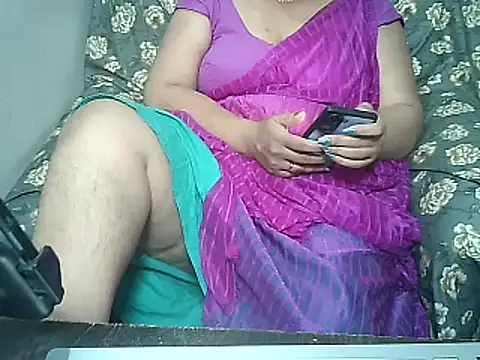 Snapshot of Punambhabisexy chatting on 01-31-25, 11:56 Punambhabisexy online show from 01-31-25, 11:56