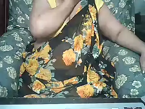 Snapshot of Punambhabisexy chatting on 03-03-25, 03:20 Punambhabisexy online show from 03-03-25, 03:20