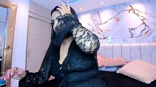 kiana cream online show from 06-21-26, 04:26