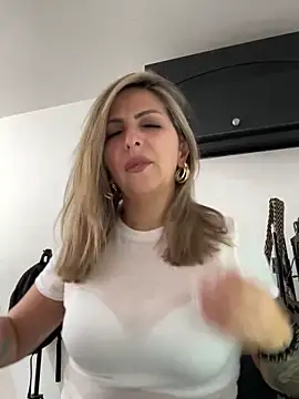  Abril-Office1 online show from 01-31-25, 08:43