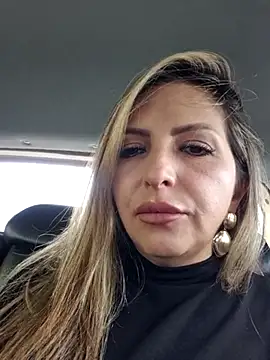  Abril-Office1 online show from 03-17-25, 02:45