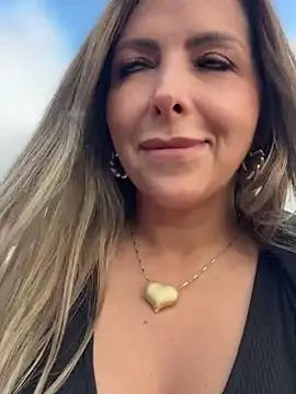  Abril-Office1 online show from 02-04-26, 12:33