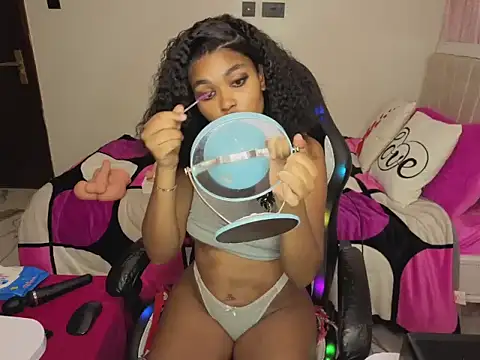 Pretty-shally online show from 06-22-26, 01:18