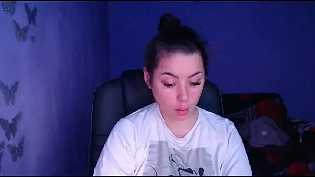 LovelyJulliette online show from 01-08-25, 02:03