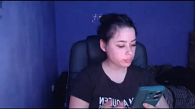 LovelyJulliette online show from 01-19-25, 01:55