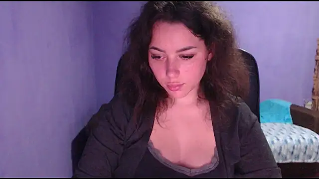 LovelyJulliette online show from 01-22-25, 06:31