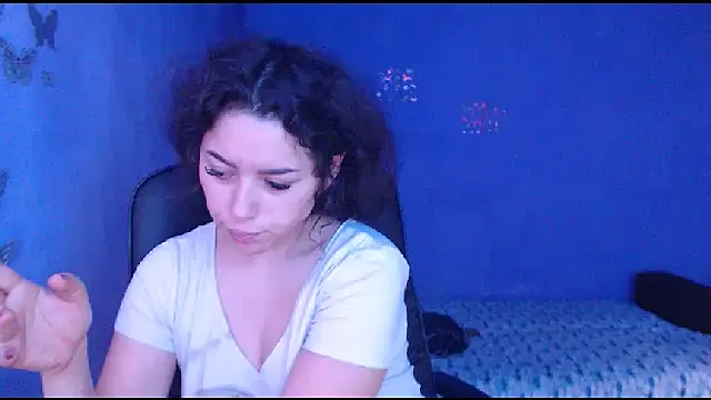 LovelyJulliette online show from 01-23-25, 10:43