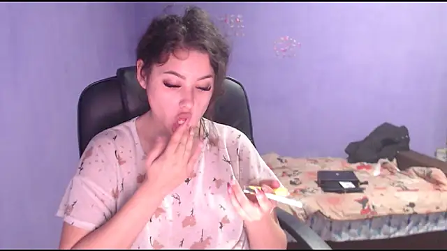 LovelyJulliette online show from 01-24-25, 05:32