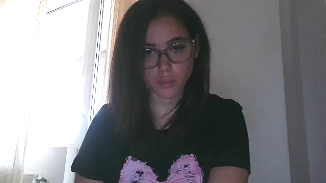 LovelyJulliette online show from 10-16-25, 11:55