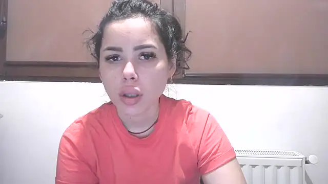 Snapshot of LovelyJulliette chatting on 02-17-26, 01:18 LovelyJulliette online show from 02-17-26, 01:18