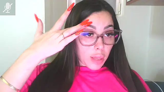 Snapshot of LovelyJulliette chatting on 03-27-26, 12:49 LovelyJulliette online show from 03-27-26, 12:49