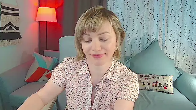 NandiSmile online show from 02-11-26, 06:29