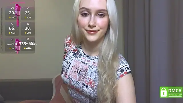 Snapshot of CaseyLabow chatting on 12-14-24, 02:31 CaseyLabow online show from 12-14-24, 02:31