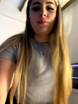 natashasweet online show from 09-23-25, 02:03