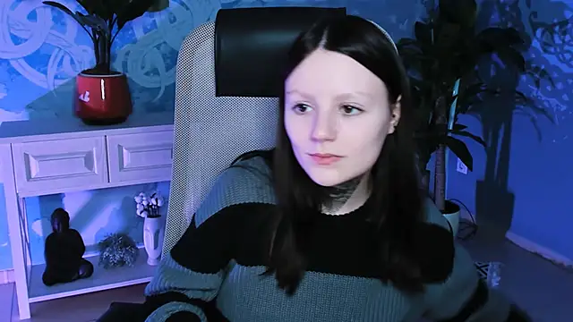 Snapshot of VeliraBraitberg chatting on 12-30-24, 11:15 VeliraBraitberg online show from 12-30-24, 11:15