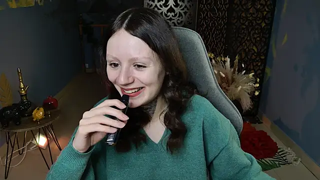 Snapshot of VeliraBraitberg chatting on 01-31-25, 11:13 VeliraBraitberg online show from 01-31-25, 11:13