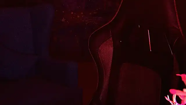 Snapshot of VeliraBraitberg chatting on 03-14-25, 11:12 VeliraBraitberg online show from 03-14-25, 11:12