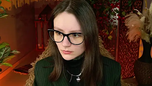 VeliraBraitberg online show from 03-13-26, 02:45