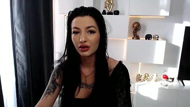arianatattoos online show from 01-07-25, 07:52