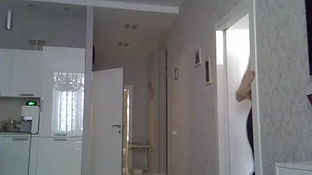 ZarinaSwift online show from 03-11-25, 04:43