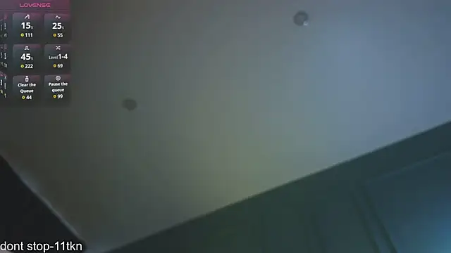 Snapshot of milly_shy chatting on 01-13-25, 10:36 milly shy online show from 01-13-25, 10:36